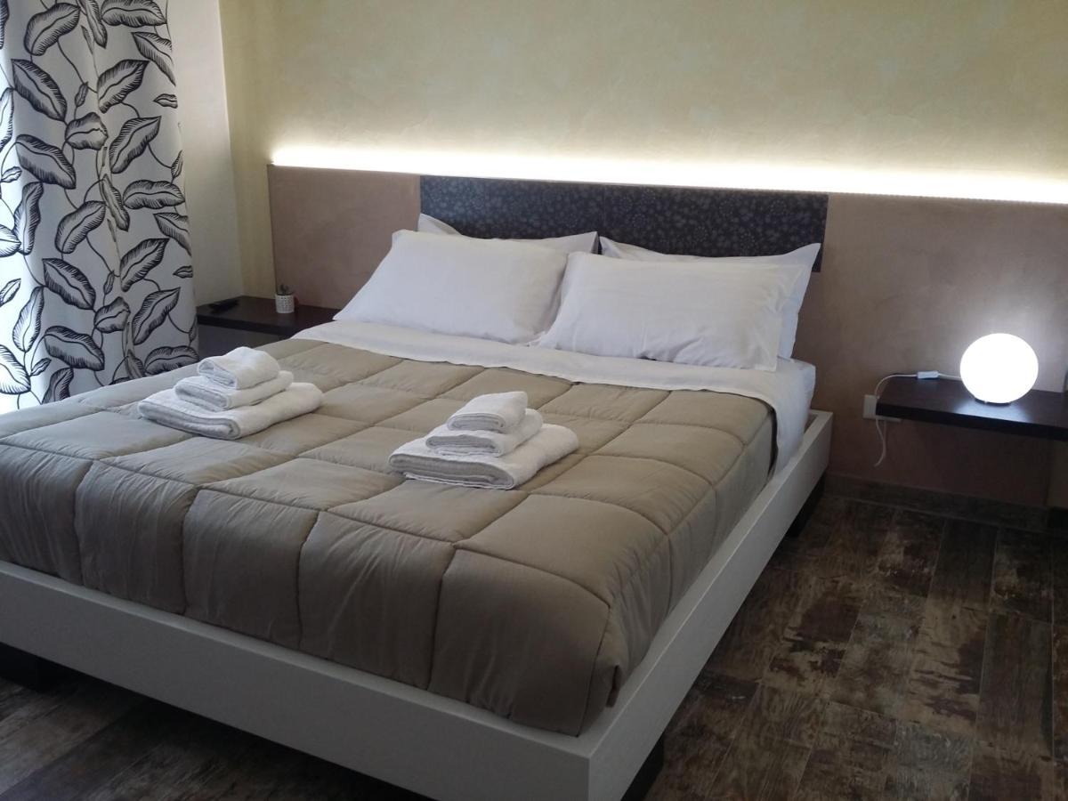 La Suite Negli Orti Lizzanello ภายนอก รูปภาพ